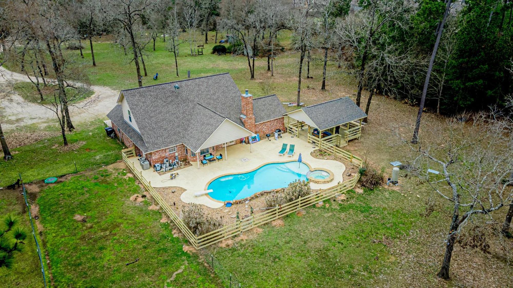 Country Getaway 4 Bedroom Resort In 10 Acre Lot Магнолія Екстер'єр фото